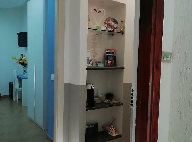 بيت ضيافة Elvi لا سبيتسْيا