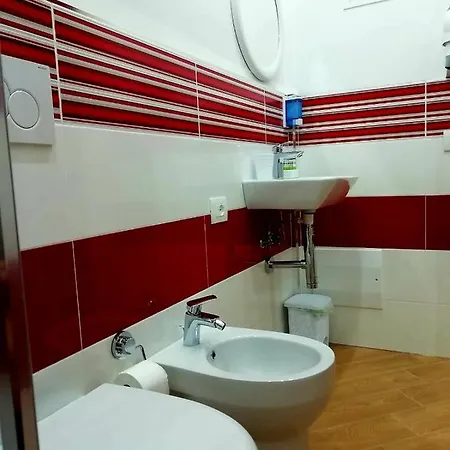 Elvi ラ・スペツィア