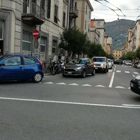 Elvi 4* ラ・スペツィア